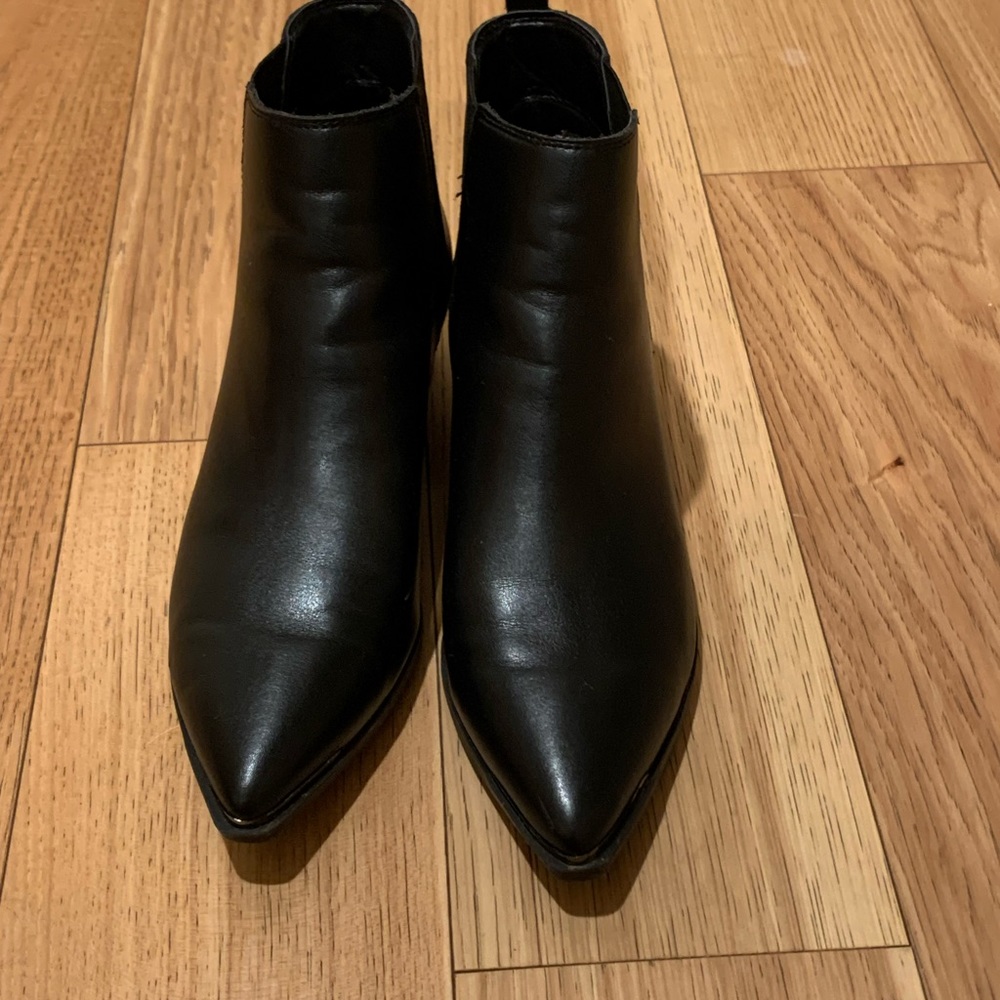 Marc Fisher leather boots